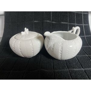White glazed ceramic (porcelain-style) creamer & sugar bowl set [W]